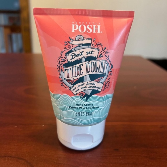 Perfectly Posh~Don’t Get Tide Down~BFYHC~New and Sealed - Picture 8 of 8